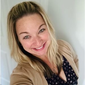 Meet your Posher, Christy